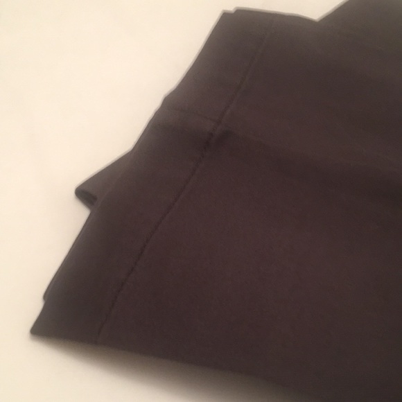 Haggar Men’s Straight Fit Wrinkle Resistant Plain Front Standard Khakis 36 Wx34L - Picture 4 of 4